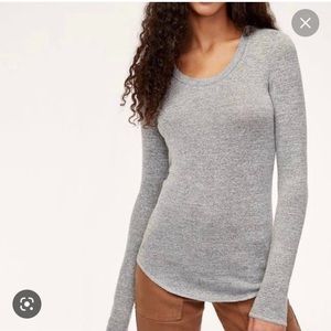 Aritzia Wilfred Free Diapson Heathered Grey Long Sleeve Size Medium.
